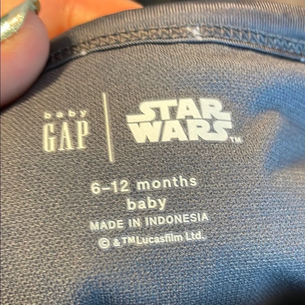 babyGap | Star Wars™ Recycled Polyester 2-Piece Swim Set size 6-12 months